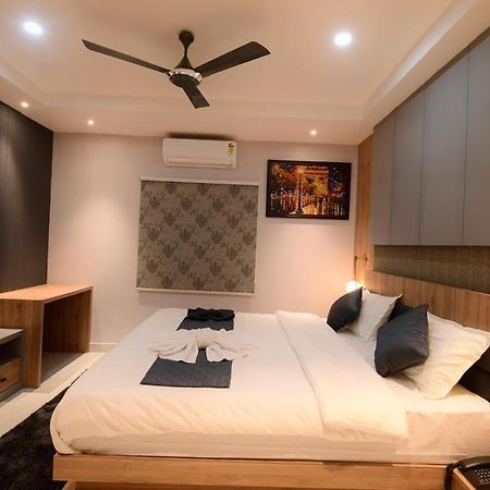 Midtown Inn กูวาฮาติ ภายนอก รูปภาพ